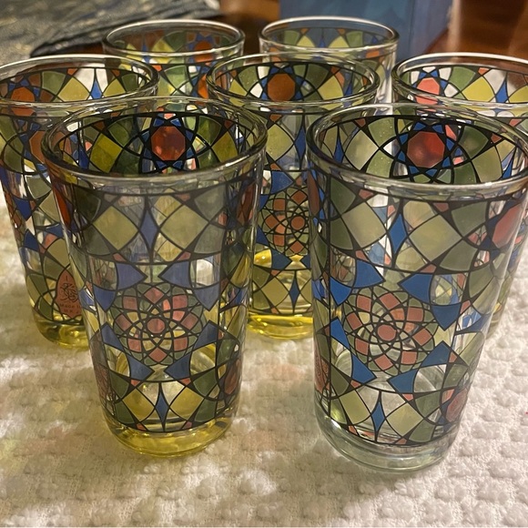 Vitrail Moroccan 7 Stained Glass Tea Cups - Picture 3 of 6